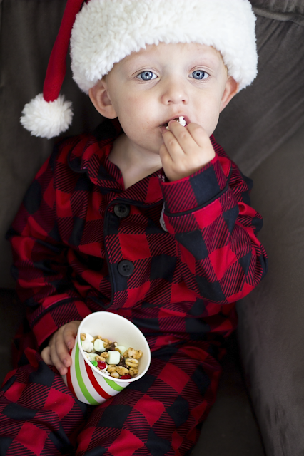 Grinchmas Snack Mix & the 25 Books of Christmas | Tuesdays with Jacob