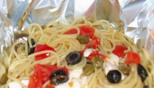 spaghetti al cartoccio alla mediterranea