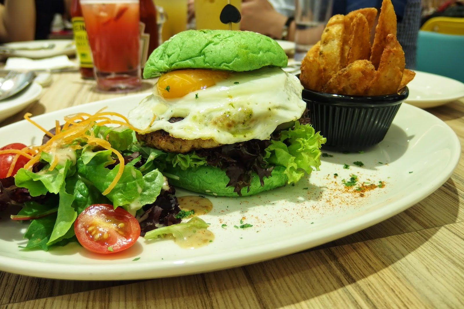 [CLOSED] Eggs & Berries Jurong Point, Singapore NKIKICHUA