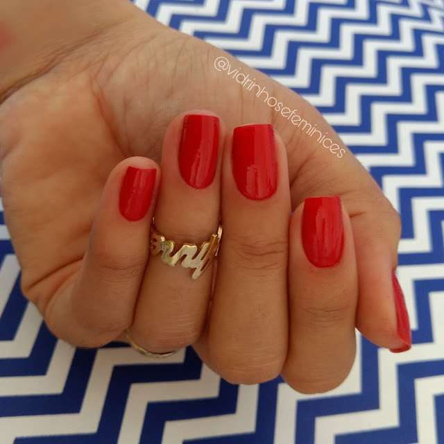 Coleção Risqué Mulher Maravilha - Vermelho Maravilha Coleção Risqué Mulher Maravilha - Vermelho Maravilha