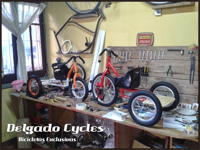 Triciclos Kustom asiento regulable.