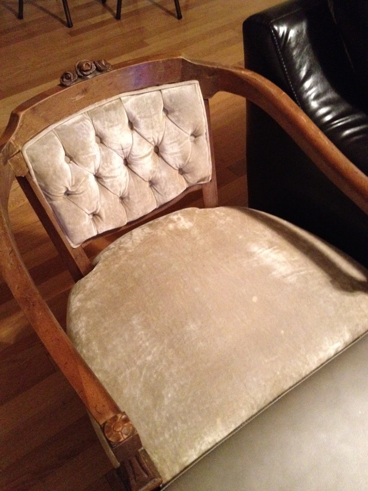 Lace Decor Painting an Upholstered Chair