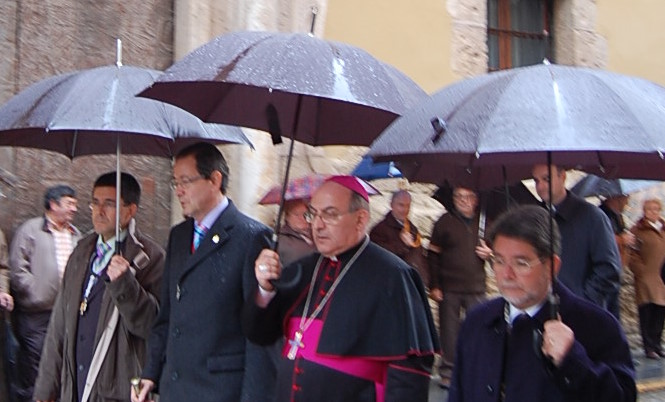 El Informal Segorbino El Obispo de SegorbeCastellón pide a los