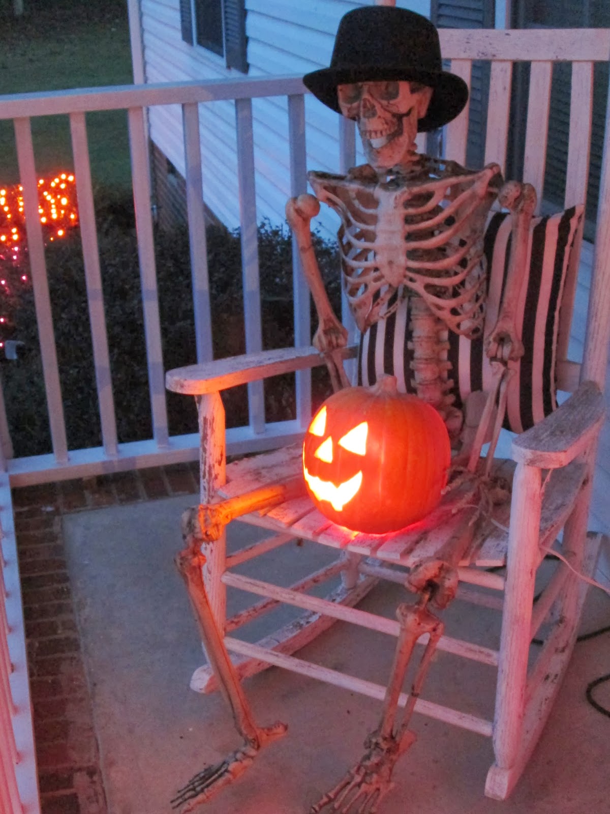 All That Glitters: Outside Halloween Decorations