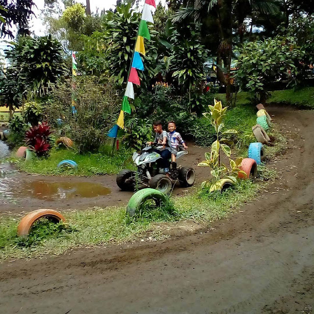 atv di taman balekambang tawangmangu atv di taman balekambang tawangmangu