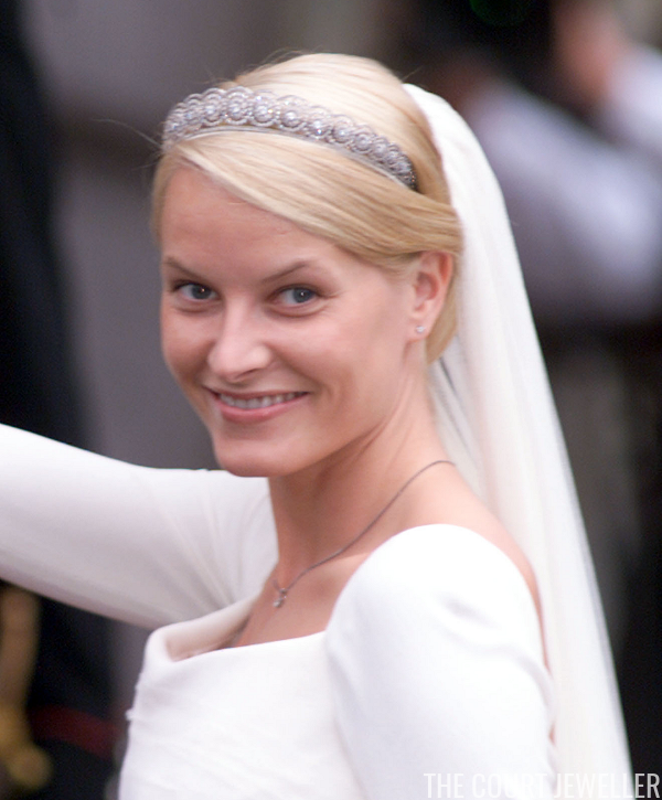 Royal Jewel Rewind: Haakon and Mette-Marit's Wedding (2001) | The Court Jeweller