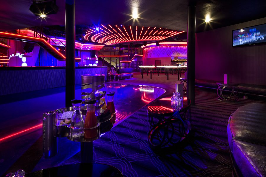 Ý tưởng thiết kế Bar club từ Envy Nightlife 11