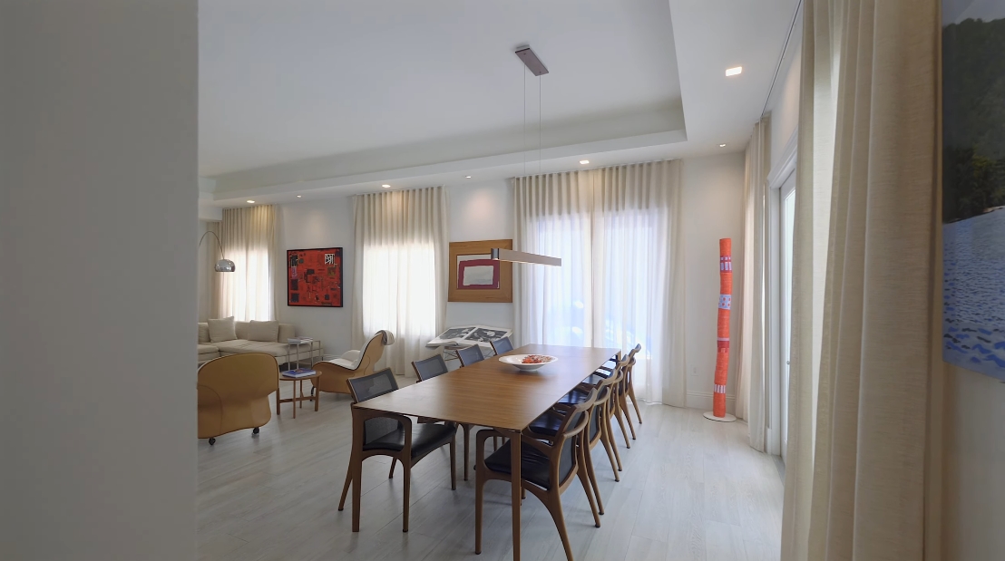 Tour 16 Turtle Walk, Key Biscayne Luxury Home vs. 39 Interior Design Photos