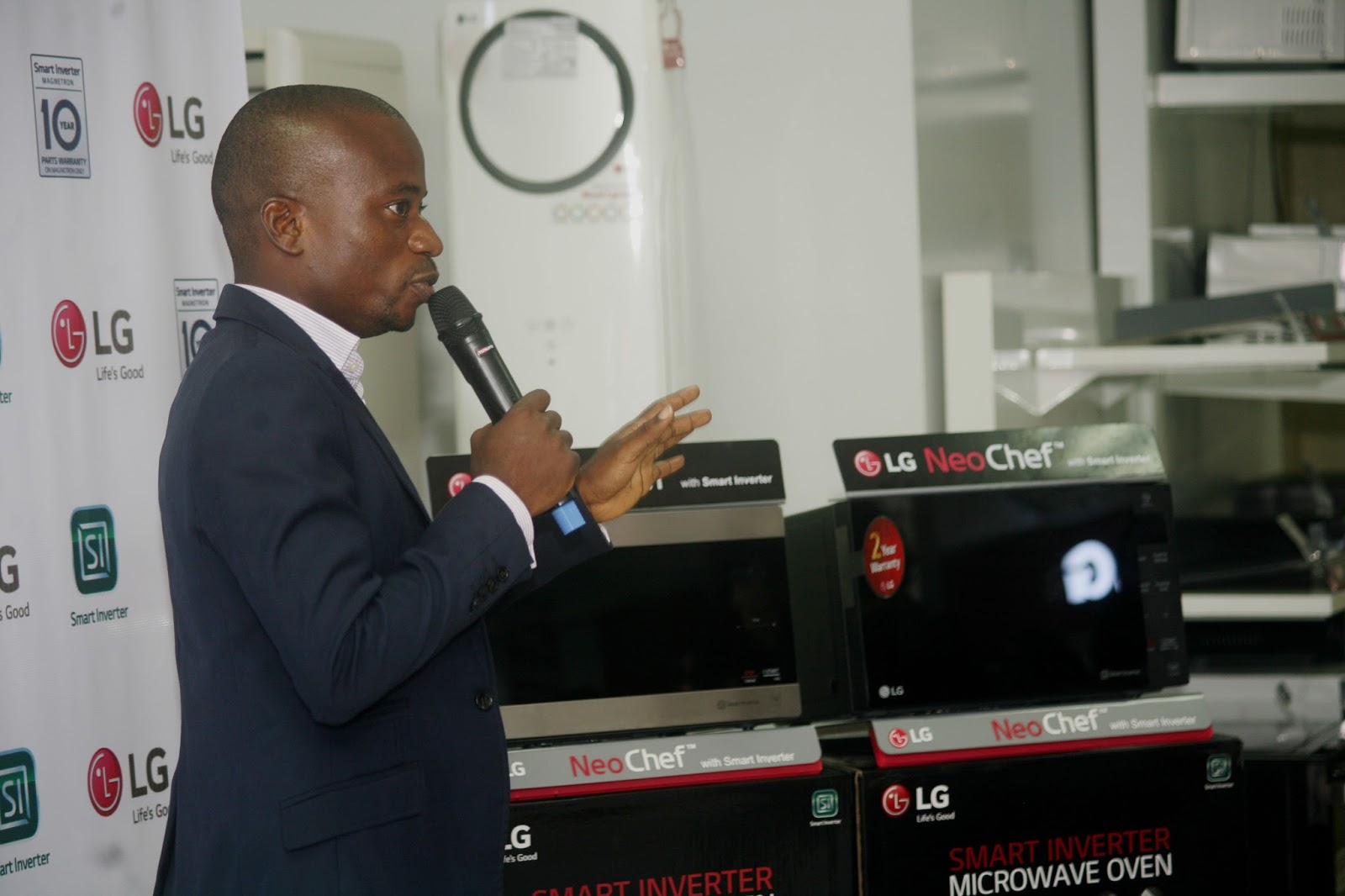 THE LG NEO CHEF MICROWAVE LAUNCHES IN NIGERIA! SISIYEMMIE Nigerian