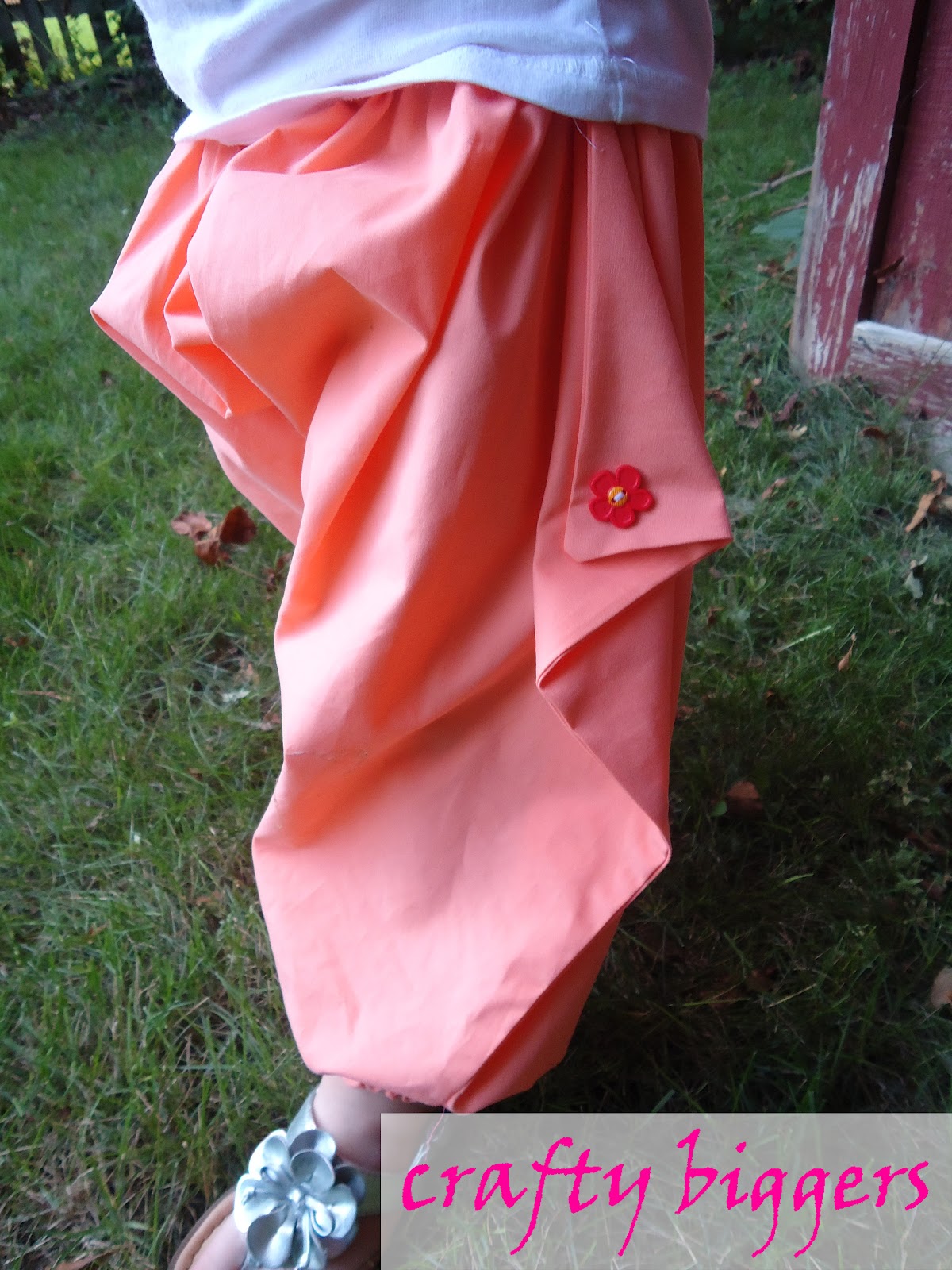crafty-biggers-whimsy-couture-harem-pants-pattern-review