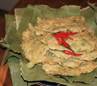 Mendoan, Central Javanese Traditional Cuisine Various Central Javanese Traditional Cuisine