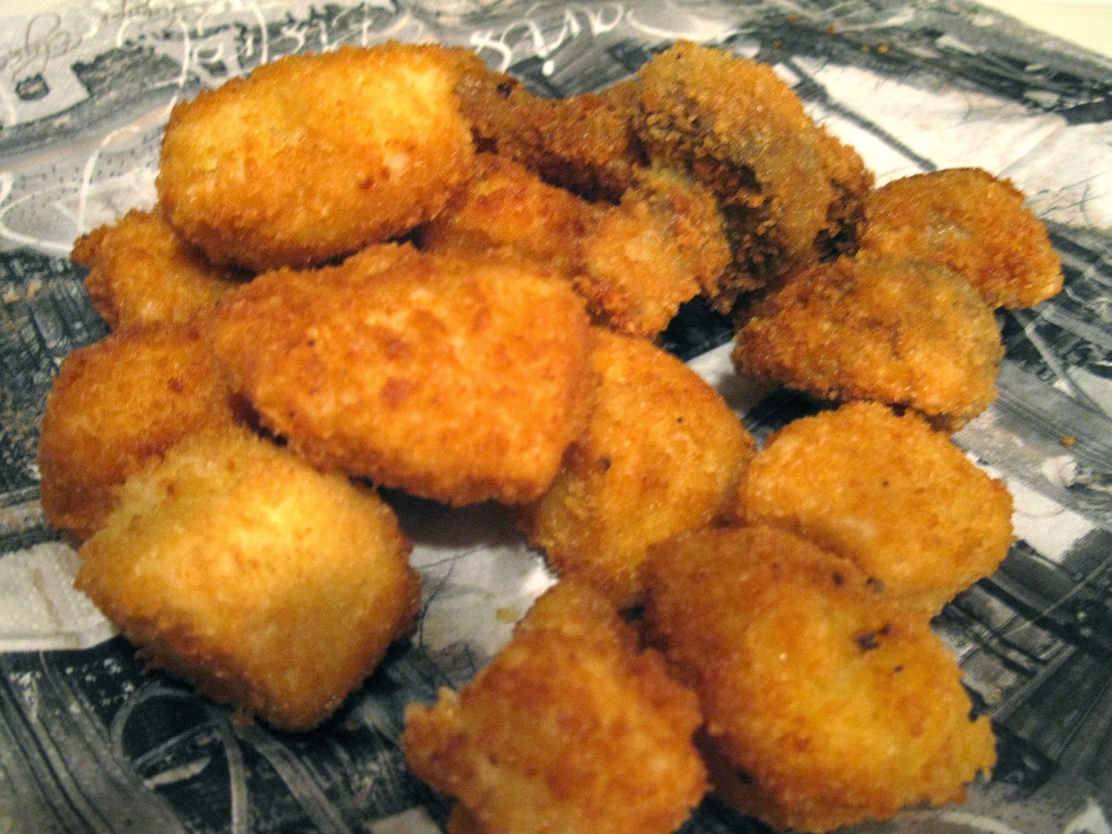 Ma cuisine...sans prétention Cubes de poulet et champignons panés, sauce asiatique