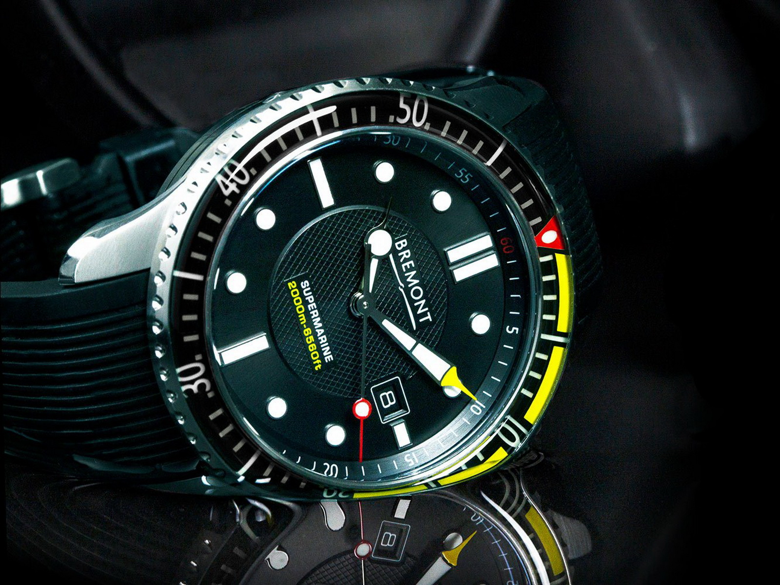 Bremont's new Supermarine S2000 Red and Yellow BREMONT%2BSupermarine%2BS2000%2BYELLOW%2B06