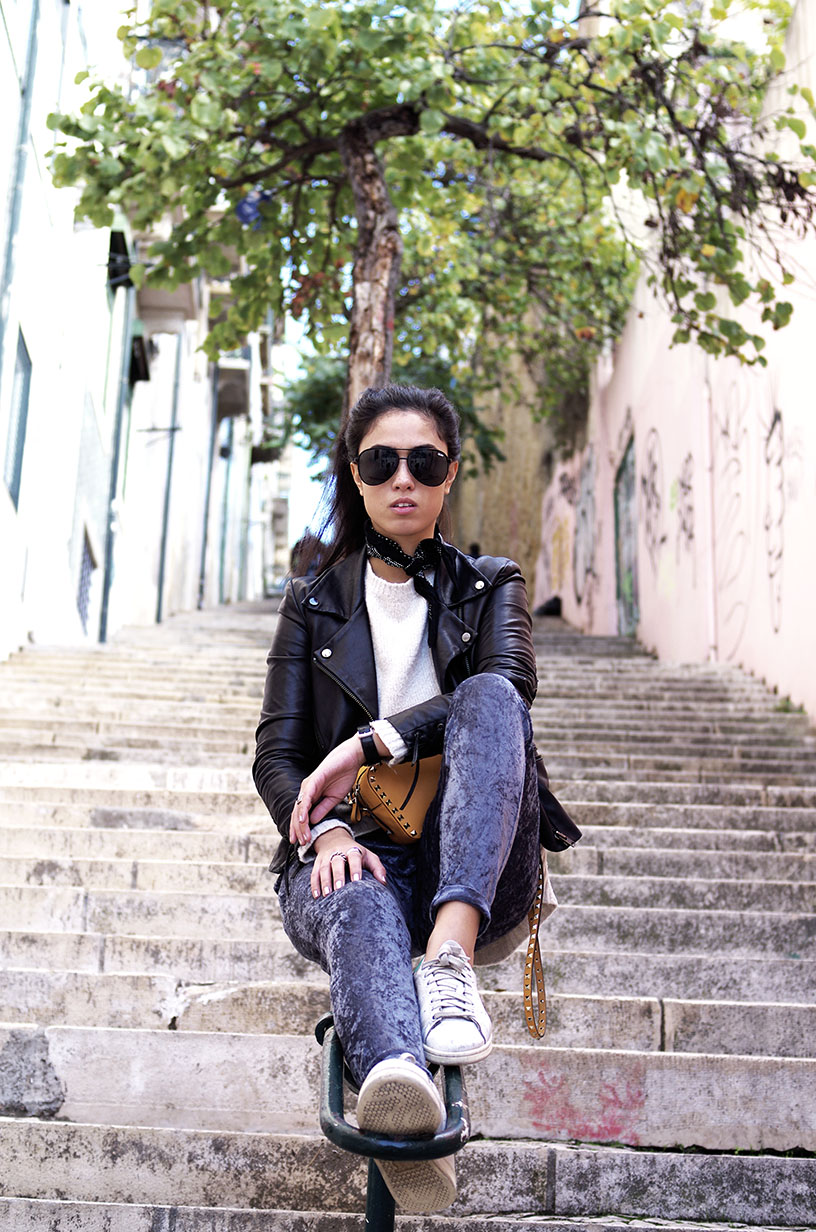 Elizabeth l velvet Missguided jogging pants outfit l trend tendance velours l THEDEETSONE l http://thedeetsone.blogspot.fr Elizabeth l velvet Missguided jogging pants outfit l trend tendance velours l THEDEETSONE l http://thedeetsone.blogspot.fr