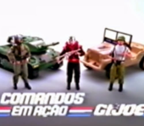 Propaganda dos bonecos 'Comandos em Ação' com o personagem Falcon.