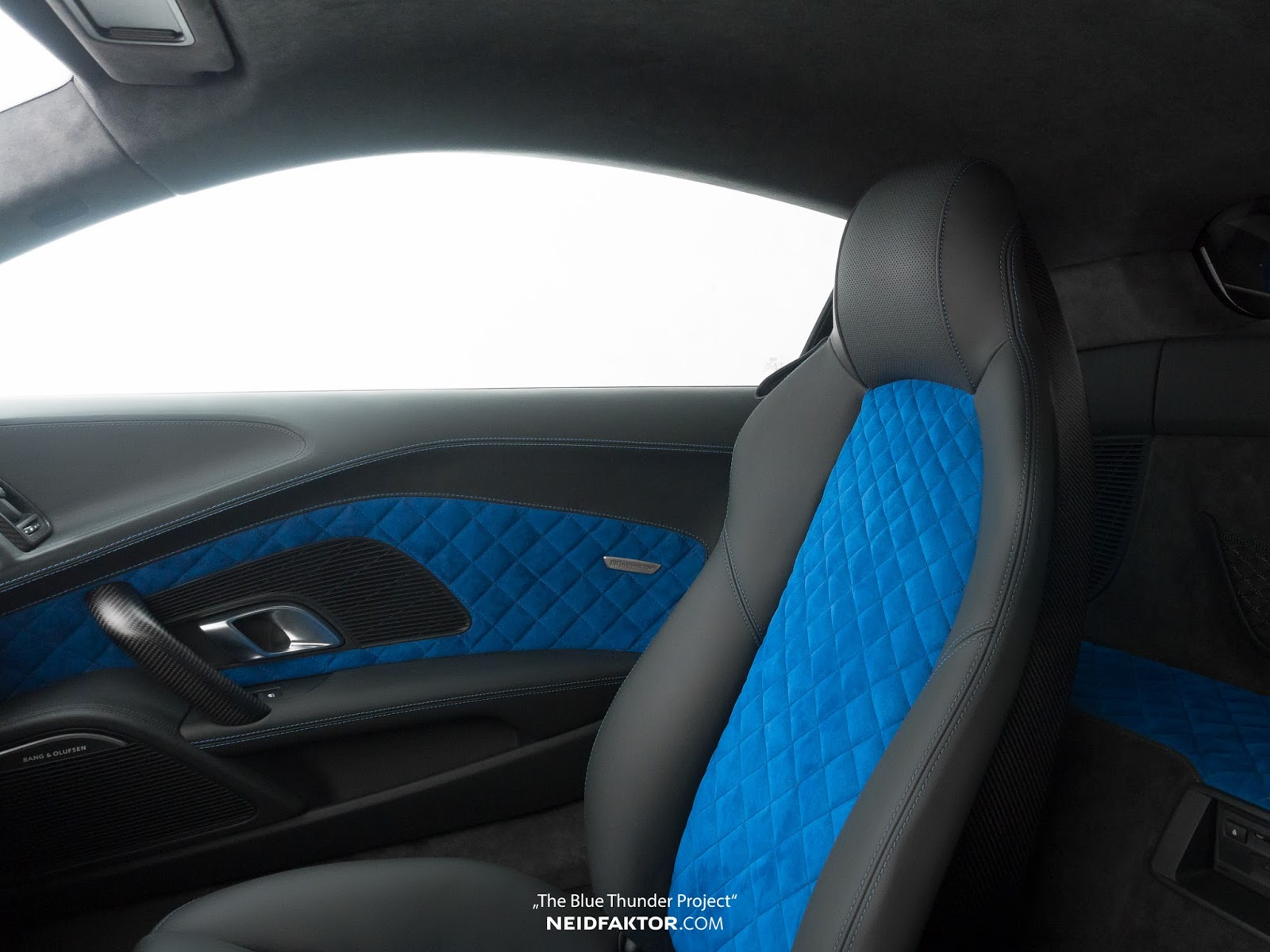 Neidfaktor Pimps Out Audi R8 V10 Plus With Blue & Black Interior Neidfaktor Pimps Out Audi R8 V10 Plus With Blue & Black Interior