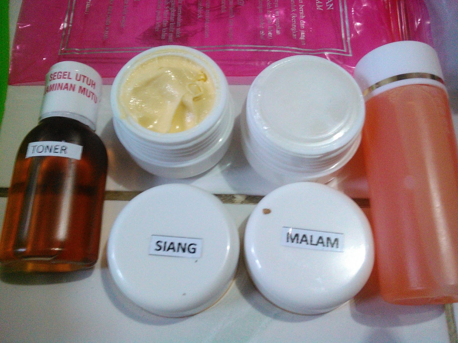 Distributor Cream HN Asli: Februari 2017