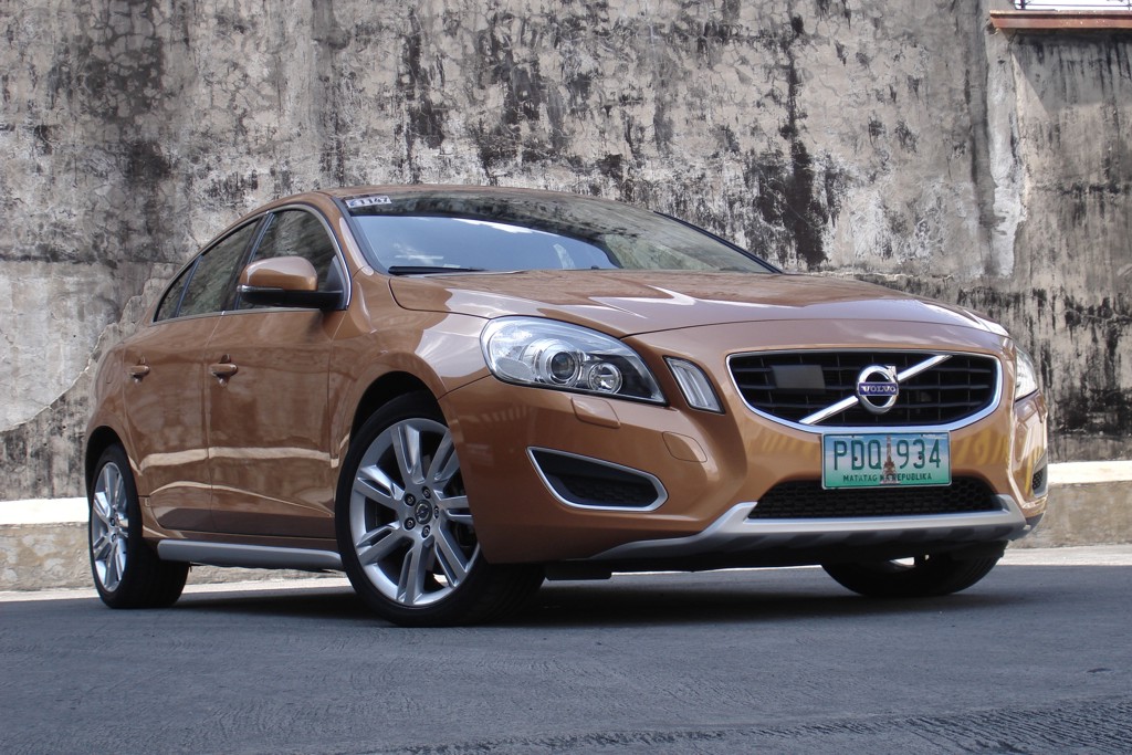 Review: 2011 Volvo S60 T6 | CarGuide.PH | Philippine Car News, Car ...