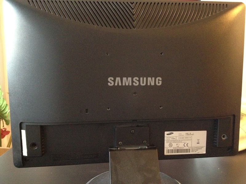 Bidouilles & Réparations Réparation d'un écran LCD qui clignote