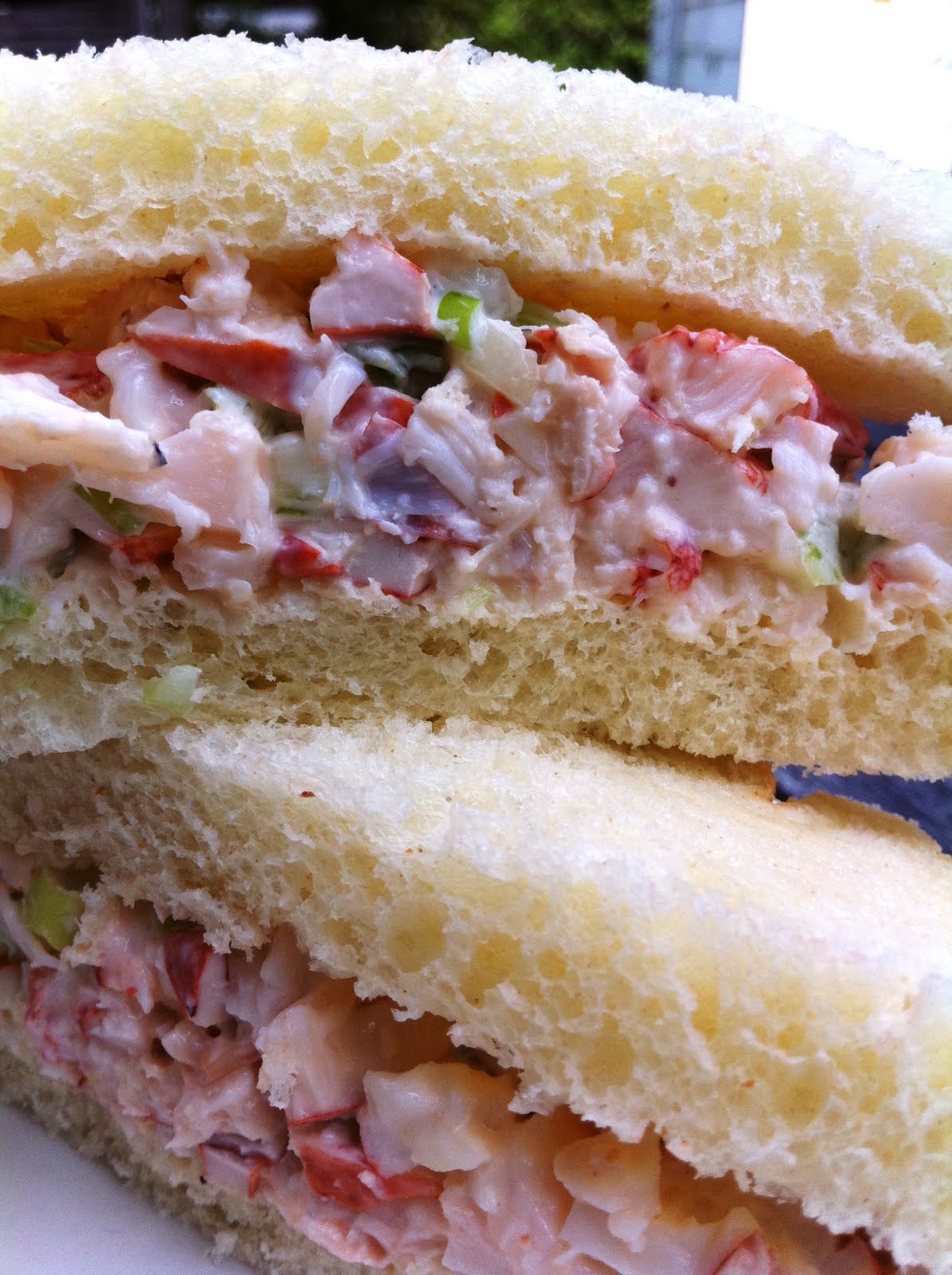 FOOD STYLING AND REAL LIFE Lobster Sandwich