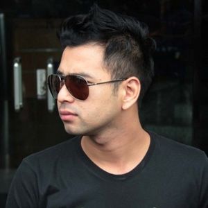 Warna Warni Pelangi: Biodata dan Foto Raffi Ahmad