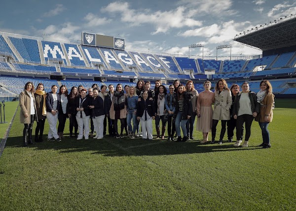 El Málaga felicita a todas las mujeres que componen la entidad