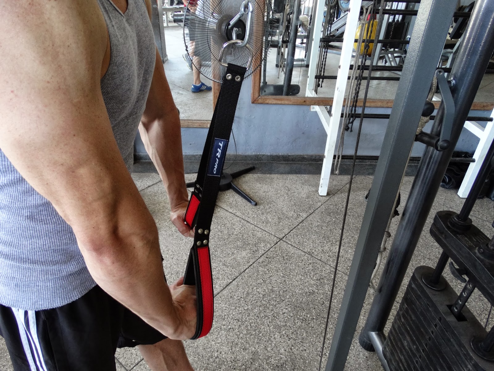 PUXADOR TRÍCEPS TRPro Sports