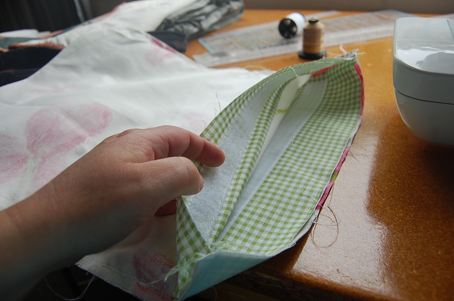 Living the Good Life How to make a peg bag..