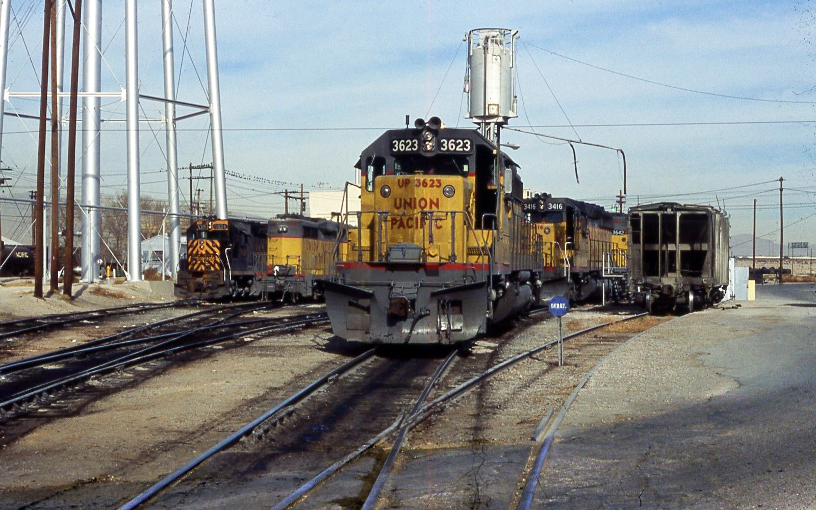 transpress nz UP engines at the Las Vegas depot, 1981