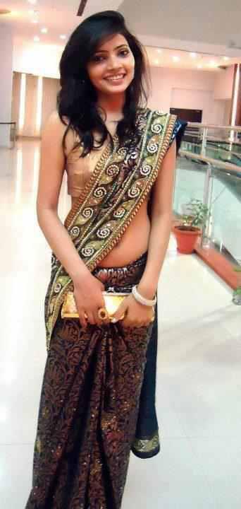 Hot Desi Sexy Indian Girls In Half Saree Showing Navel Hottest Indian Girls Collection Ever