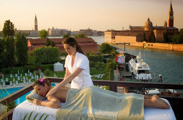Luxury Life Design Explore Italy And Enjoy In Romantic Venice Hotel 