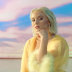 Zara Larsson quer convencer o boy a arruinar sua vida no clipe de "Ruin My Life"