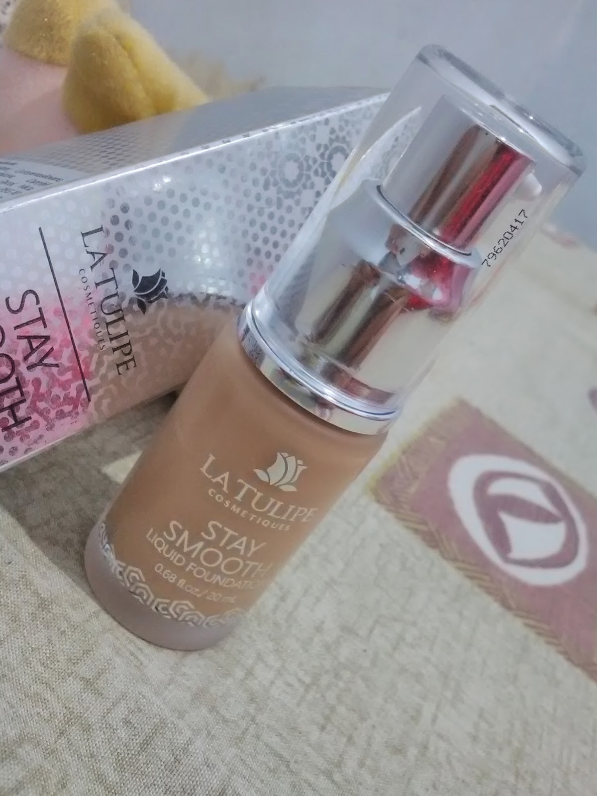 la tulipe liquid foundation