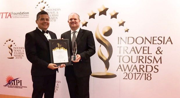 Intercontinental Bandung Dago Pakar Terima Penghargaan ITTA 2017/2018