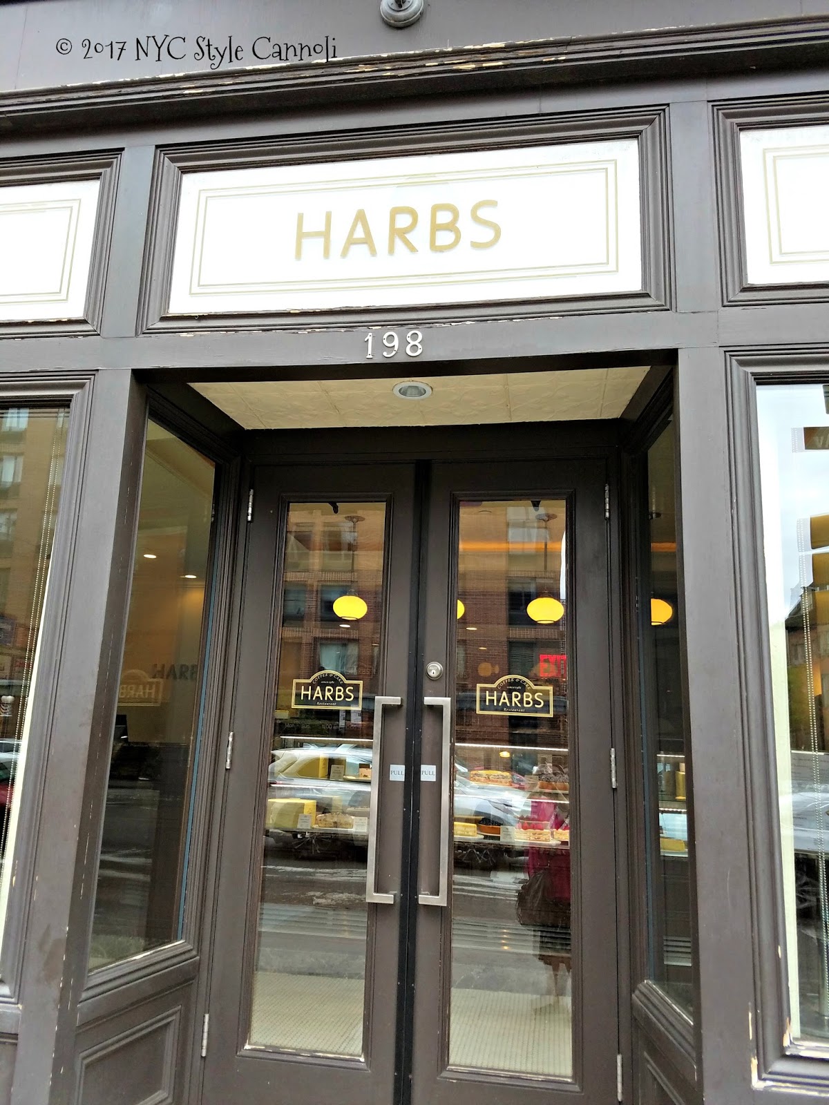 A Visit to Harbs NYC NYC, Style & a little Cannoli