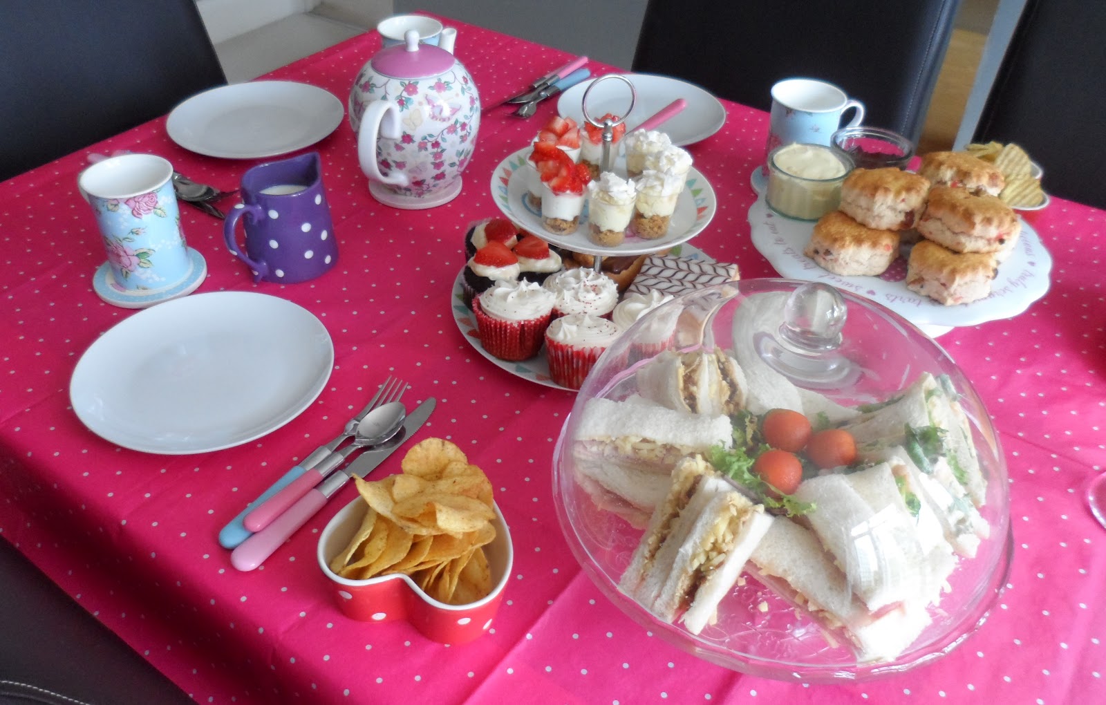 DIY : Afternoon tea at home / on a budget | flutter and sparkle