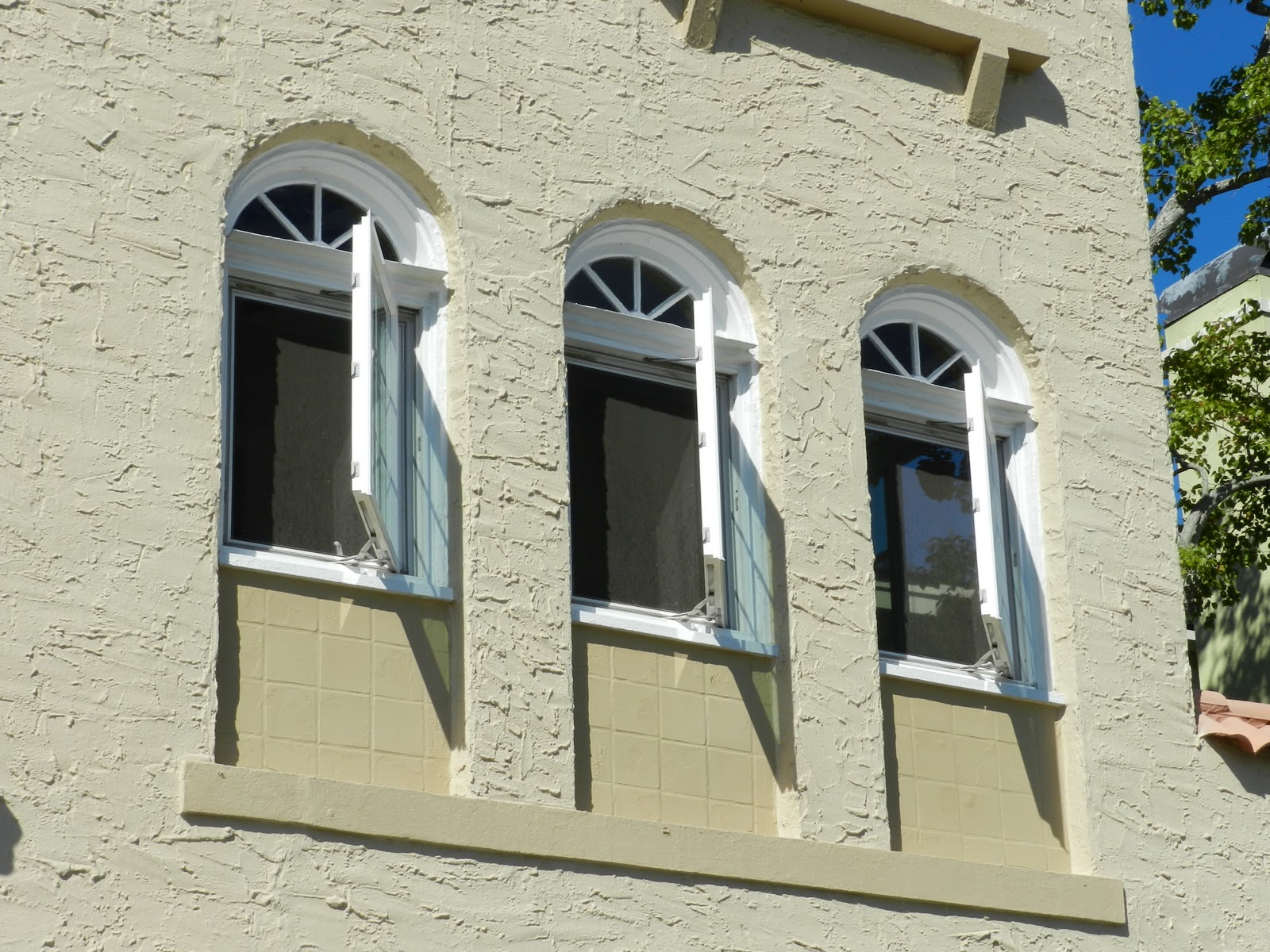 Mike's Historic Buildings St. Johns Quarter Montague Place Apartments