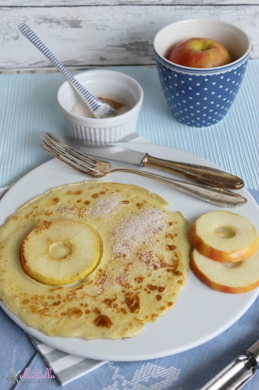 ullatrulla backt und bastelt: Pfannkuchen mit Äpfeln - am liebsten mit ...