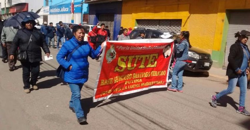 Consejo regional de Puno declaró legal la huelga indefinida del SUTEP Consejo regional de Puno declaró legal la huelga indefinida del SUTEP