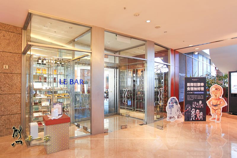 新竹五星級 國賓大飯店|A Cut牛排館、玖樓中餐廳、Corner Bakery烘培麵包坊、室內游泳池、健身中心健身房、Le Bar雪茄酒吧、國際宴會廳竹萱廳、八方燴西餐廳吃到飽、婚宴喜慶聚會場所近新光三越巨城商圈百貨