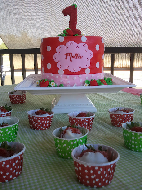 Cakes by Carla First Birthday CakeStrawberry