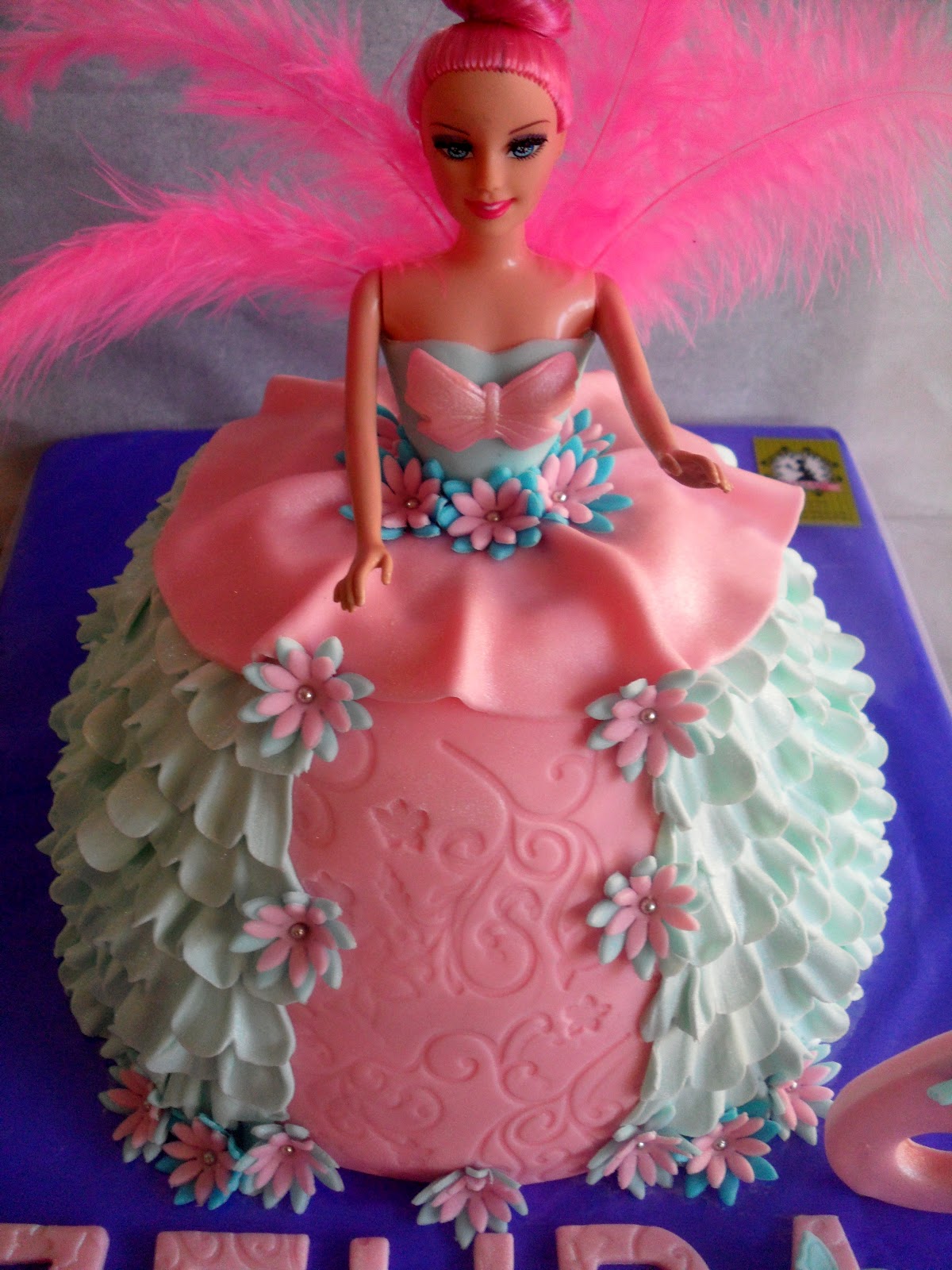 Şekerli Düşler by Beste Bahar Perisi Barbie pasta&hellip;