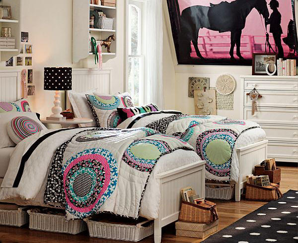 Дизайн спальни для девочки в розовых тонах фото