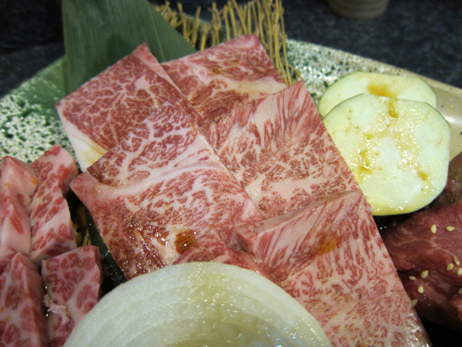 OSAKA DAY 1 DOTONBORI AND SENSATIONAL MATSUSAKA WAGYU BEEF / LUCY