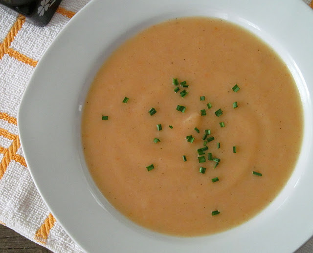 Суп-пюре из топинамбура (Yer elması çorbası)