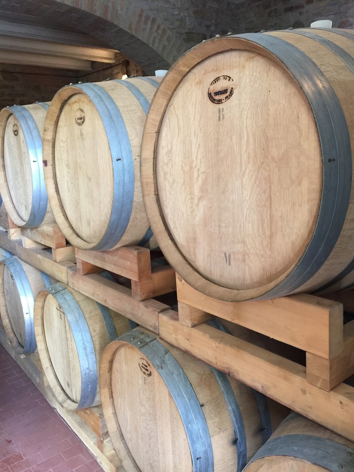 Wine Mise en abyme Barrelfermented and aged white wines