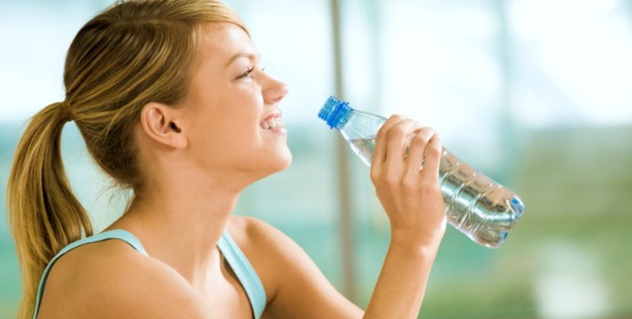 Los beneficios de beber agua