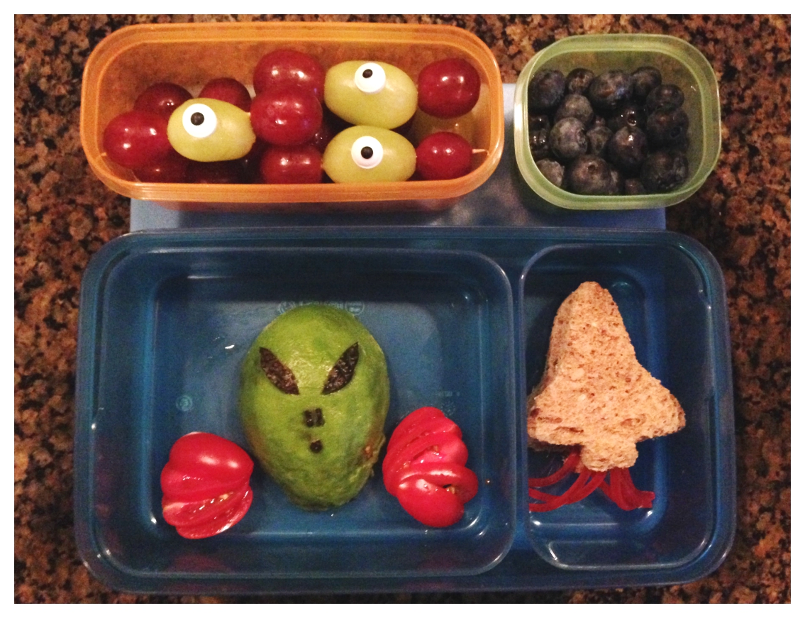 Recipe Alien Bento Box Dallas Mom Blog and Fort Worth Mom Blogger