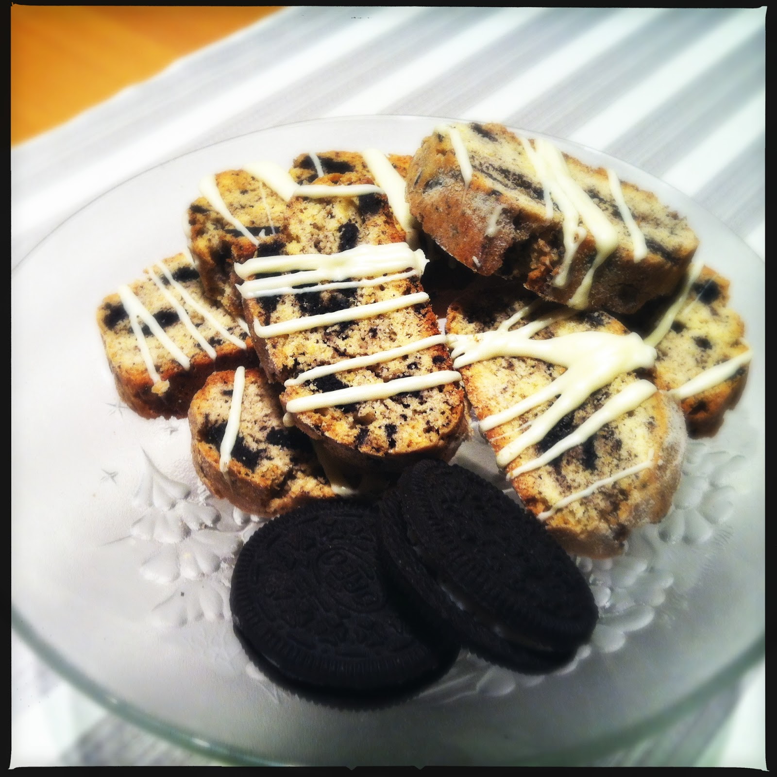 Mundlandung OreoCantuccini mit weißer Schokolade