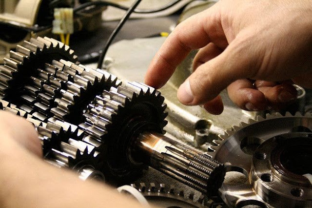 Hướng dẫn sử dụng và bảo dưỡng hộp số môtô đúng cách Hướng dẫn sử dụng và bảo dưỡng hộp số môtô đúng cách